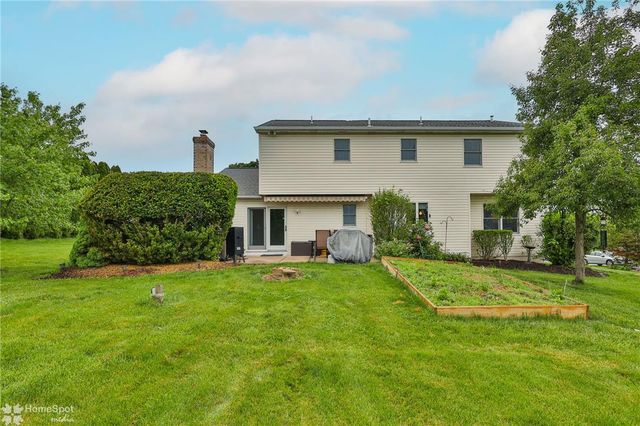 7049 Carriage Drive, Upper Saucon Twp, PA 18036