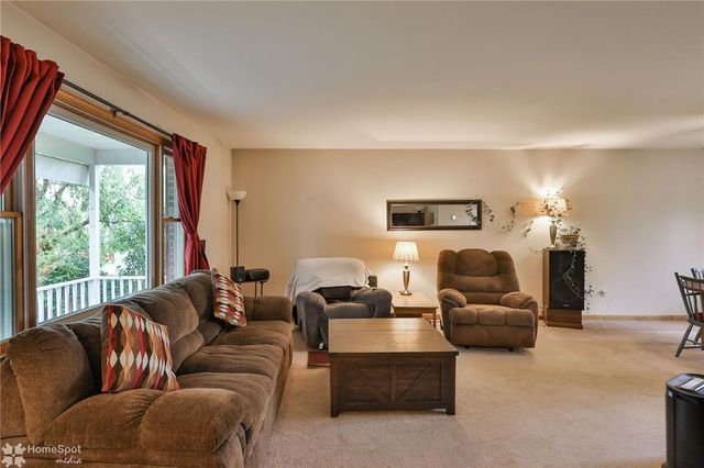 7049 Carriage Drive, Upper Saucon Twp, PA 18036
