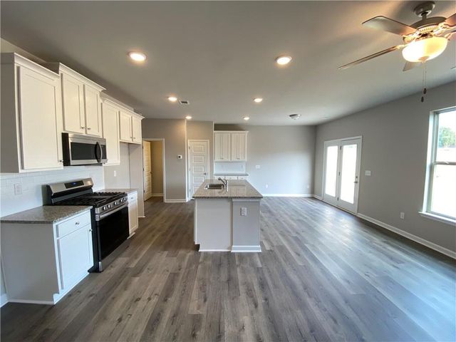 3761 Prospect Point Drive, Oakwood, GA 30566