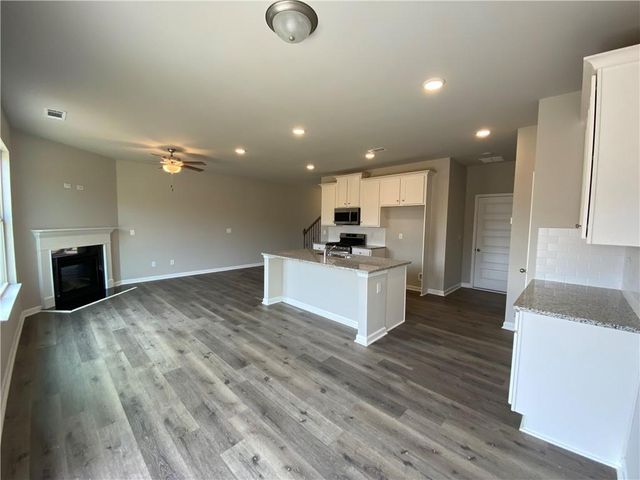 3761 Prospect Point Drive, Oakwood, GA 30566