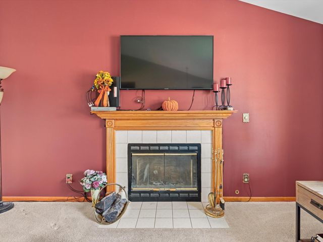 372 Radcliff Drive, Valparaiso, IN 46383