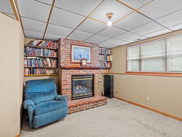 372 Radcliff Drive, Valparaiso, IN 46383