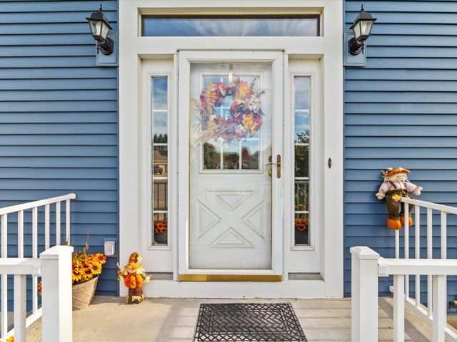 372 Radcliff Drive, Valparaiso, IN 46383