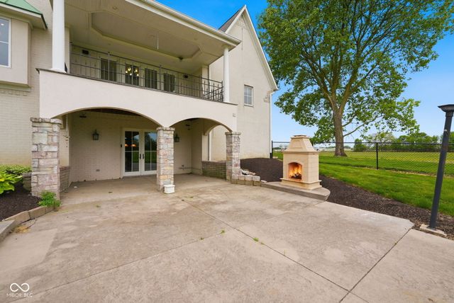 1646 E 600 N, Whiteland, IN 46184