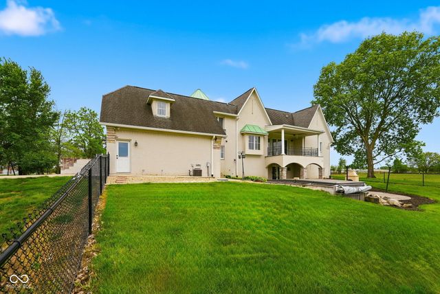 1646 E 600 N, Whiteland, IN 46184
