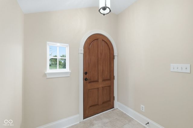 1646 E 600 N, Whiteland, IN 46184