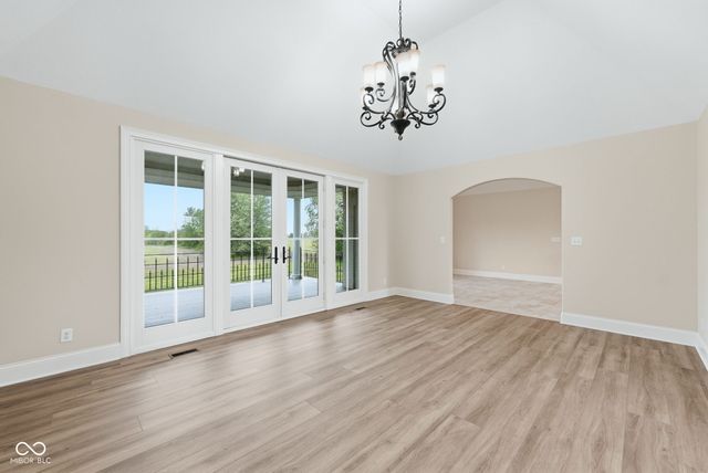 1646 E 600 N, Whiteland, IN 46184