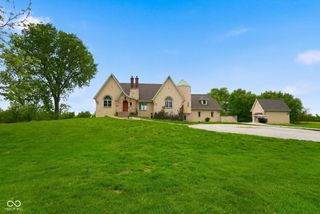 1646 E 600 N, Whiteland, IN 46184