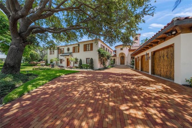 139 S WASHINGTON DRIVE, Sarasota, FL 34236