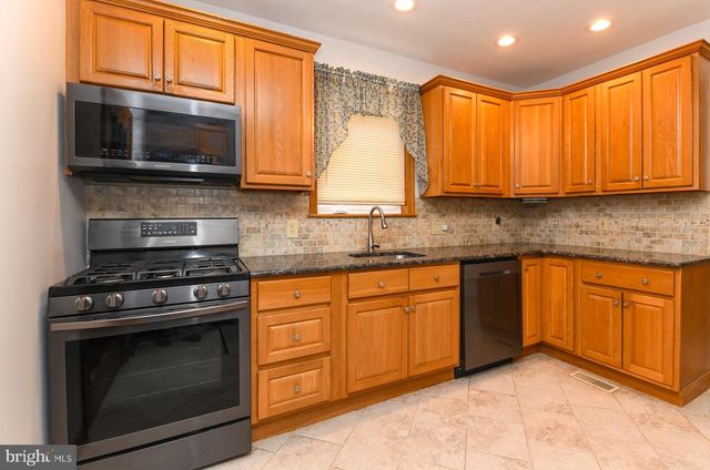 433 JEFFERSON ST, Gibbstown, NJ 08027