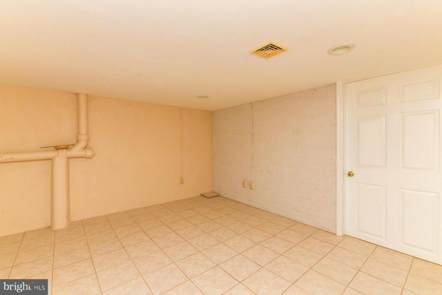 433 JEFFERSON ST, Gibbstown, NJ 08027