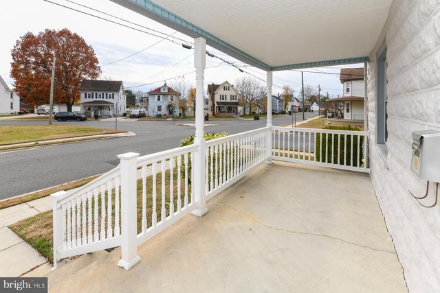 433 JEFFERSON ST, Gibbstown, NJ 08027