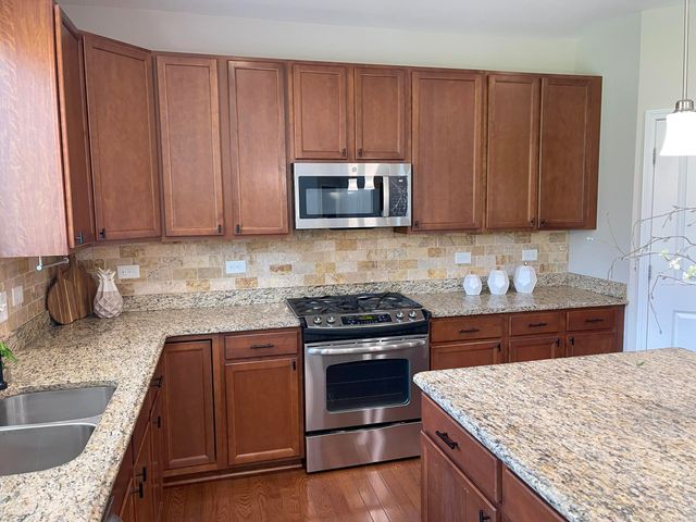 5120 Parkgate Drive, Commerce Twp, MI 48382