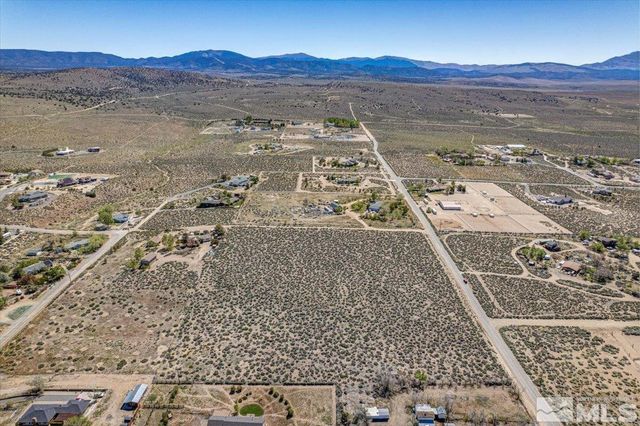 1700 Sunrise Pass Road, Minden, NV 89423