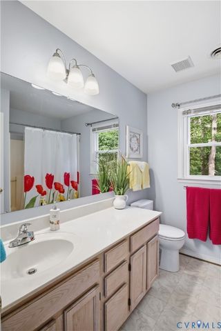 7601 Secretariat Dr, Midlothian, VA 23112