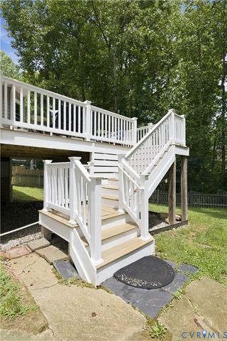 7601 Secretariat Dr, Midlothian, VA 23112