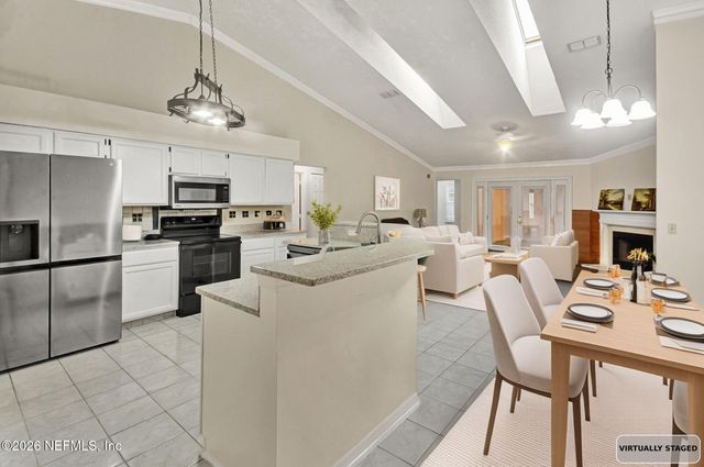 2163 ST MARTINS Drive W, Jacksonville, FL 32246