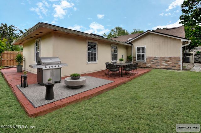 2163 ST MARTINS Drive W, Jacksonville, FL 32246