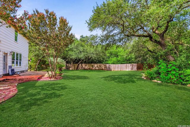 8715 Sandia Cir, Helotes, TX 78023