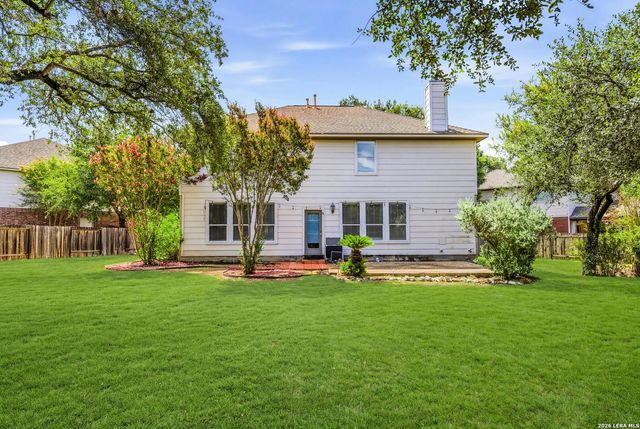 8715 Sandia Cir, Helotes, TX 78023