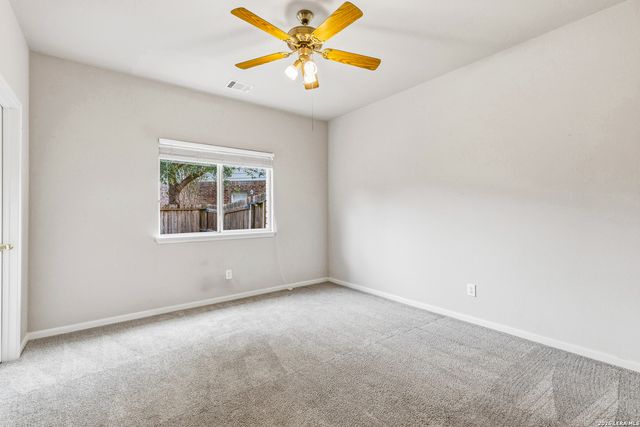 8715 Sandia Cir, Helotes, TX 78023