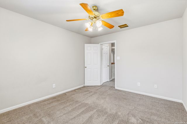 8715 Sandia Cir, Helotes, TX 78023