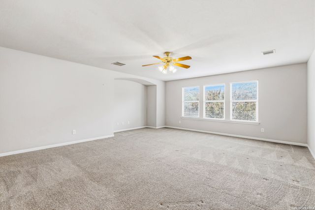 8715 Sandia Cir, Helotes, TX 78023