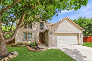 8715 Sandia Cir, Helotes, TX 78023