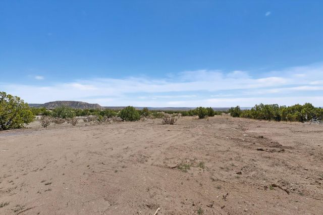 91 Cerro Alto Road, Lamy, NM 87540