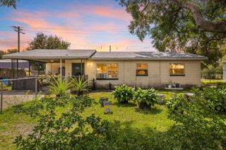 320 W TERRACE AVENUE, Lake Alfred, FL 33850