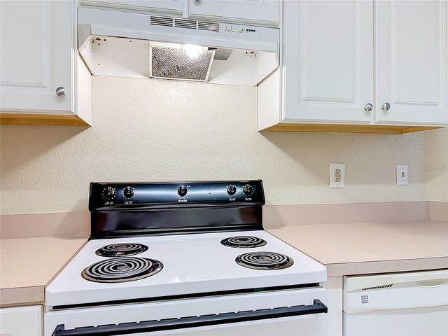 2550 N ALAFAYA TRAIL 12205, Orlando, FL 32826