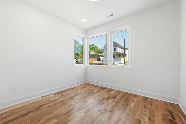 1404 Bailey Avenue, Chattanooga, TN 37404