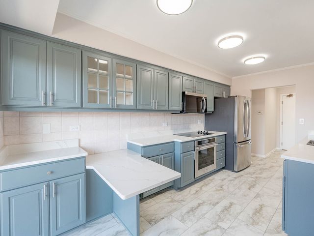 222 Main Street 504, Evanston, IL 60202