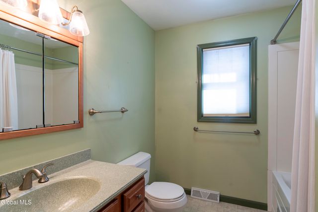 24 Old Deer Camp Road, Saratoga Springs, NY 12866