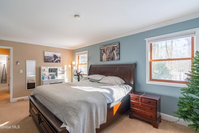 24 Old Deer Camp Road, Saratoga Springs, NY 12866