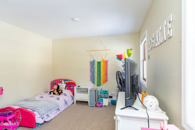 24 Old Deer Camp Road, Saratoga Springs, NY 12866