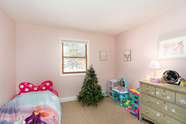 24 Old Deer Camp Road, Saratoga Springs, NY 12866