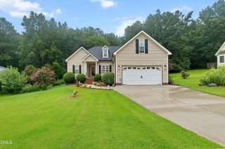128 Redbud Drive, Clayton, NC 27520