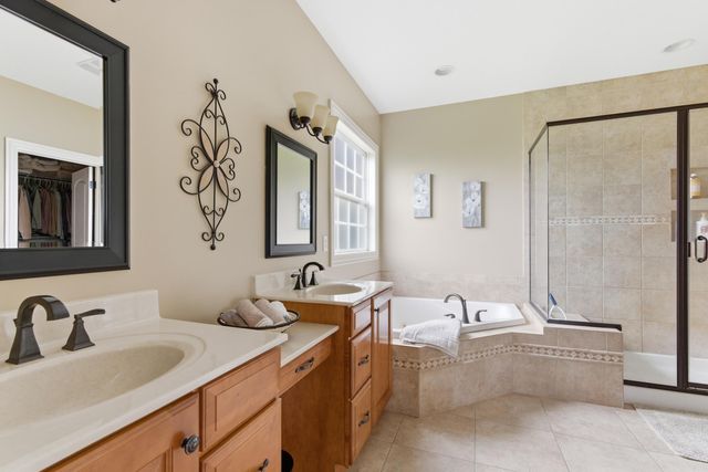 186 Buckskin Lane, Valparaiso, IN 46383