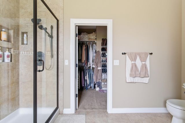 186 Buckskin Lane, Valparaiso, IN 46383