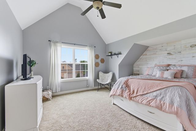186 Buckskin Lane, Valparaiso, IN 46383
