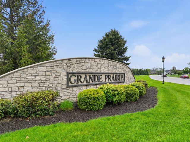 186 Buckskin Lane, Valparaiso, IN 46383
