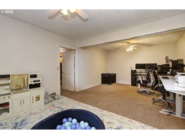 10508 Ne 41ST St, Vancouver, WA 98682