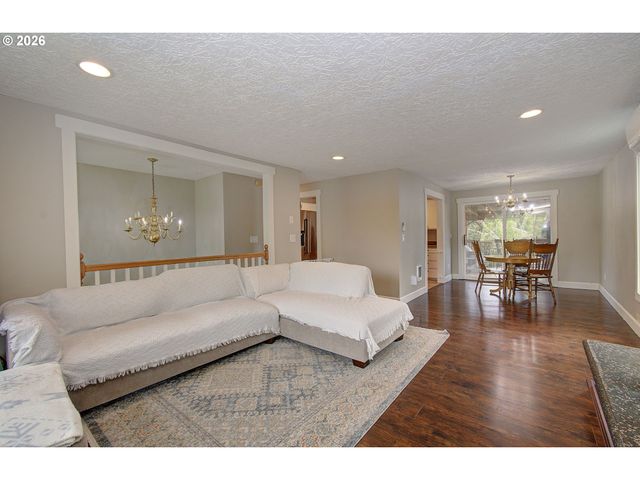 10508 Ne 41ST St, Vancouver, WA 98682