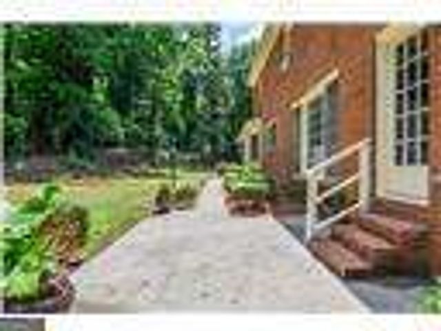 2144 Masonwood Circle, Snellville, GA 30078