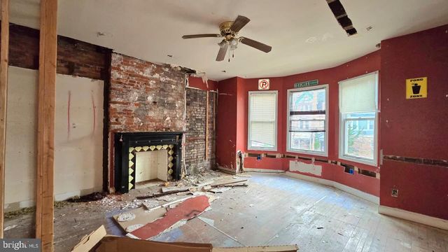 902 S 47TH ST, Philadelphia, PA 19143