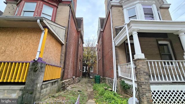 902 S 47TH ST, Philadelphia, PA 19143