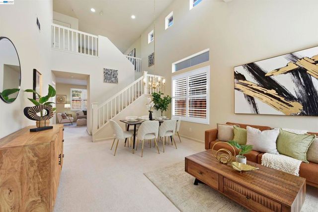 1881 Serpentine Dr, Union City, CA 94587
