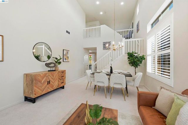 1881 Serpentine Dr, Union City, CA 94587