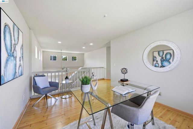 1881 Serpentine Dr, Union City, CA 94587